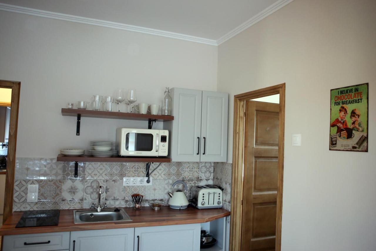 A Zoldbiciklis Haz Apartment Egerszalok Ngoại thất bức ảnh