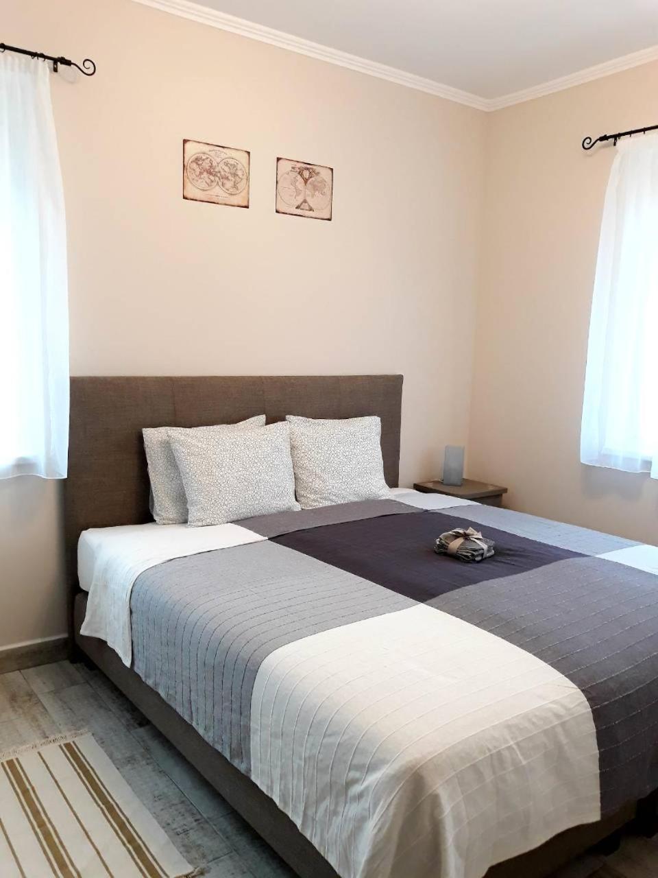 A Zoldbiciklis Haz Apartment Egerszalok Ngoại thất bức ảnh